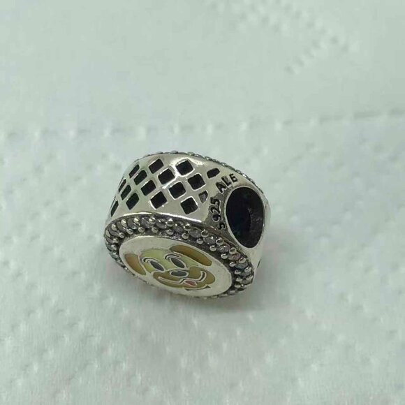 💕☃️Pandora Dog Charm Dog Face Charm Pet Charm Doggy Charm - Picture 3 of 5